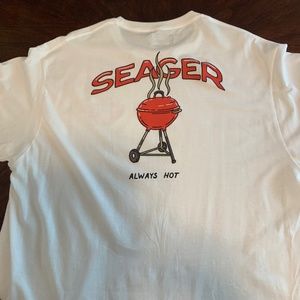 Seager men’s graphic tee size xl